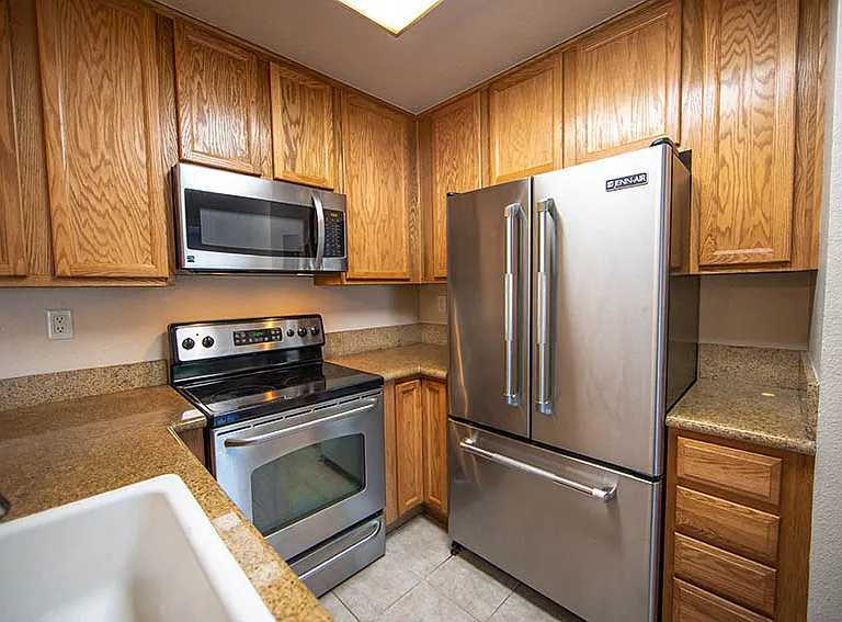 Laurel Grove — Photo 45