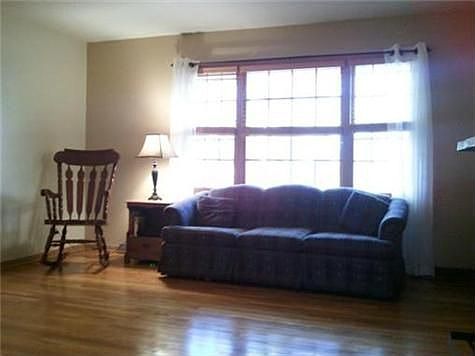 2nd image of 6209 E 110th St