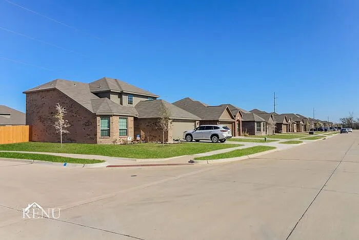 1017 Wheatfield Ln — Photo 17