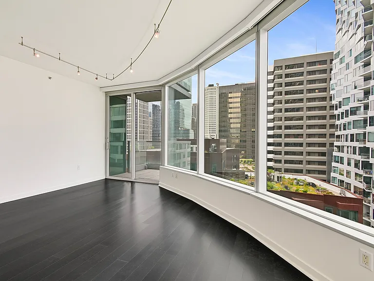 301 Main St #11B — Photo 9
