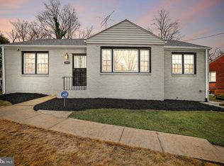 3005 Fairlawn St, Temple Hills, MD 20748