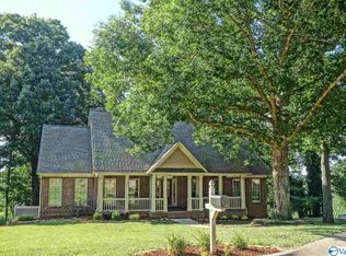 108 Morning Dove Dr, Huntsville, AL 35811