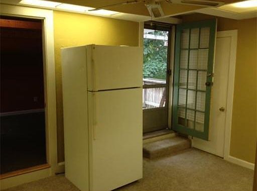 3rd image of 315 Old South Ave APT 3