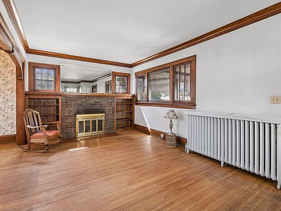 3rd image of 5157 Washburn Ave S