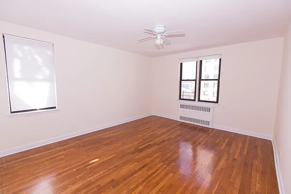 Sold by Re/Max In The City | media 9