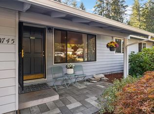 19745 NE 156th Pl, Woodinville, WA