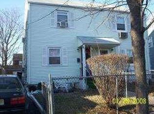 923 Middlesex St, Linden, NJ 07036