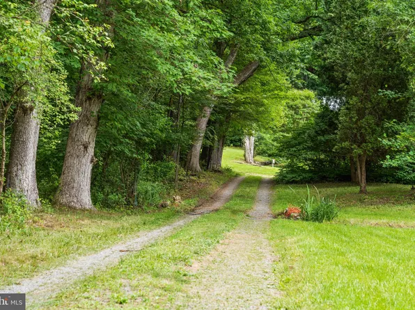 24401 Peach Tree Rd, Clarksburg, MD 20871