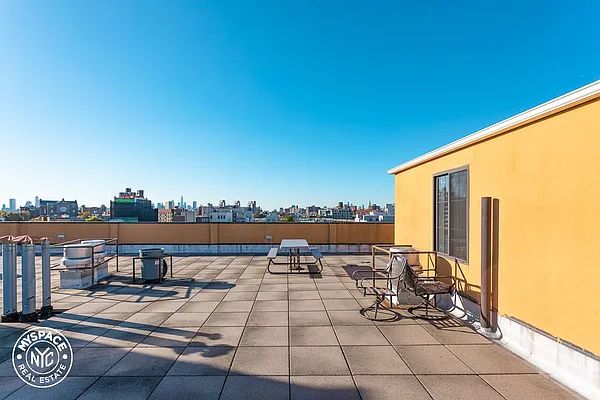 Rented by MySpaceNYC | media 12