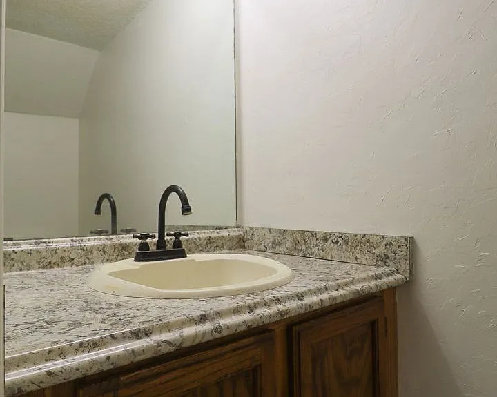 2433 E 87th St #282 — Photo 10