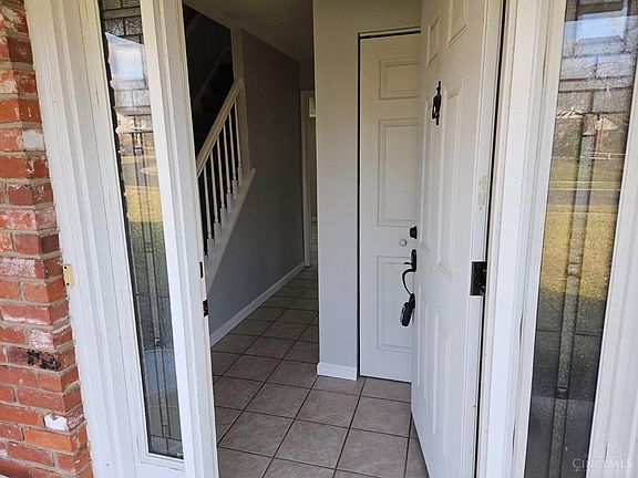 2nd image of 1547 Silverglade Ct
