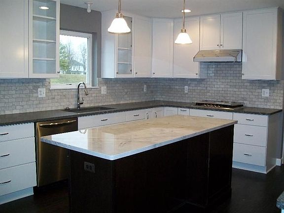5th image of 641 Marblewood Ln