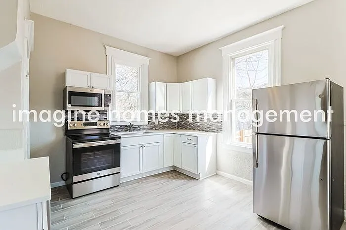 2030 Mackoy St — Photo 6