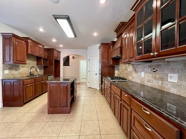 4502 Swinton Dr — Photo 11