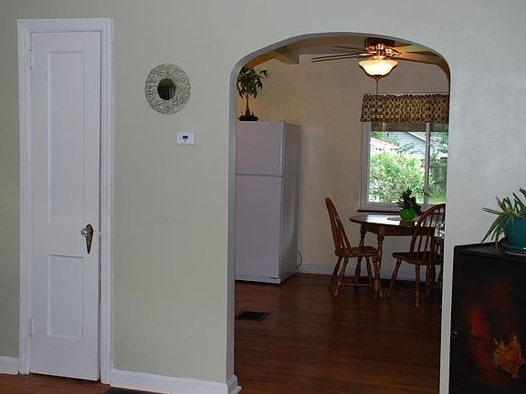 4th image of 3821 Oleary Ave