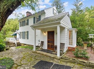 18279 Foundry Rd, Purcellville, VA 20132