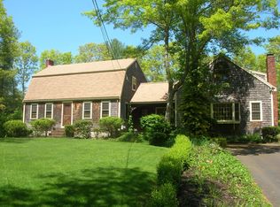 2 Grove St, Plympton, MA 02367