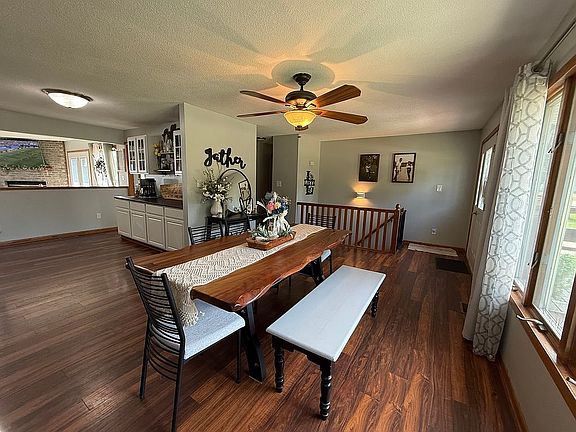 4th image of 213 E Wilcox Way