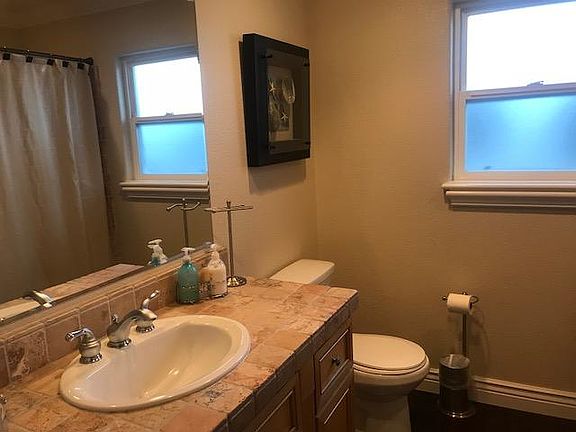 3rd image of 4 Truitt Ave