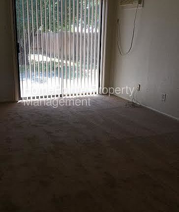 3rd image of 3196 Bredehoft Way