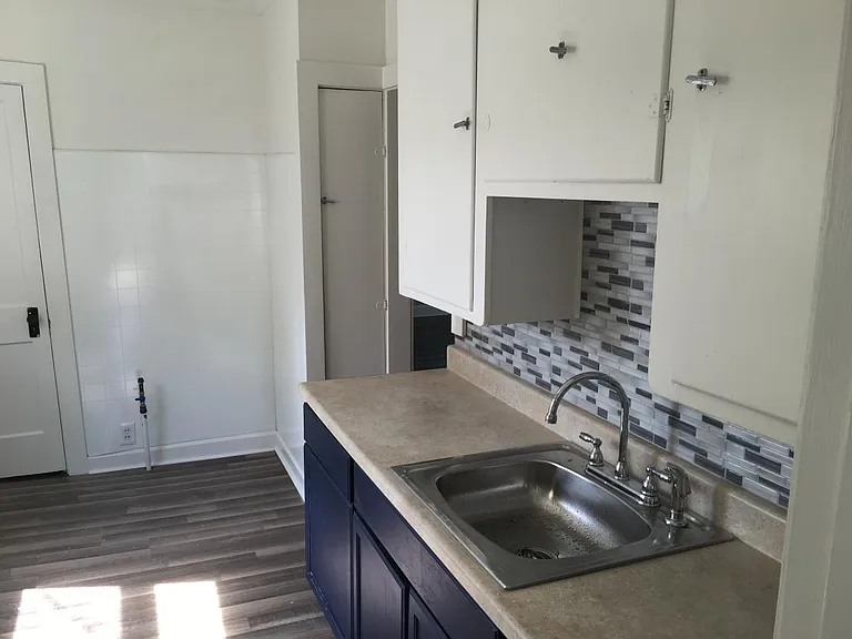 203 Lear Rd — Photo 2