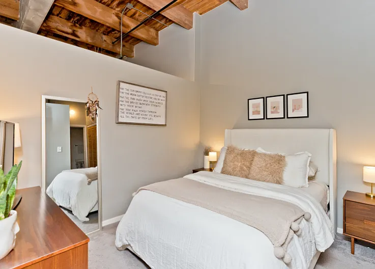 215 N Aberdeen St #403B — Photo 11