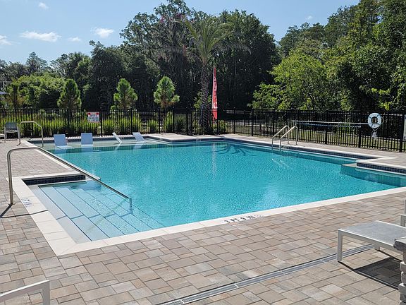 4th image of 4567 Cypress Ln