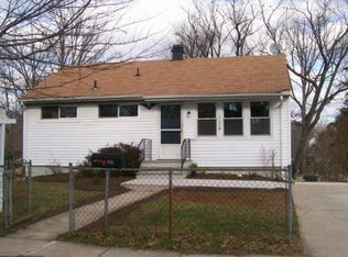 1700 Crawford Dr, Rockville, MD 20851