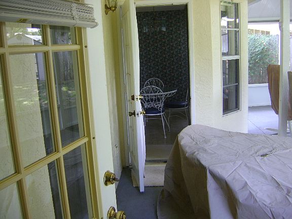 3rd image of 2408 Griffin Ct