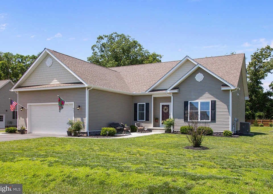 1st image of 43 Beacon Cir