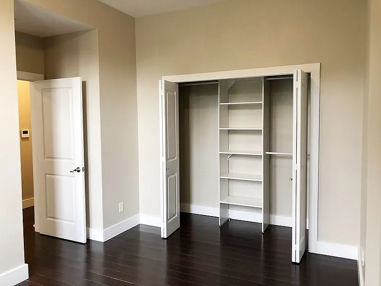 78 Summit Ave — Photo 6