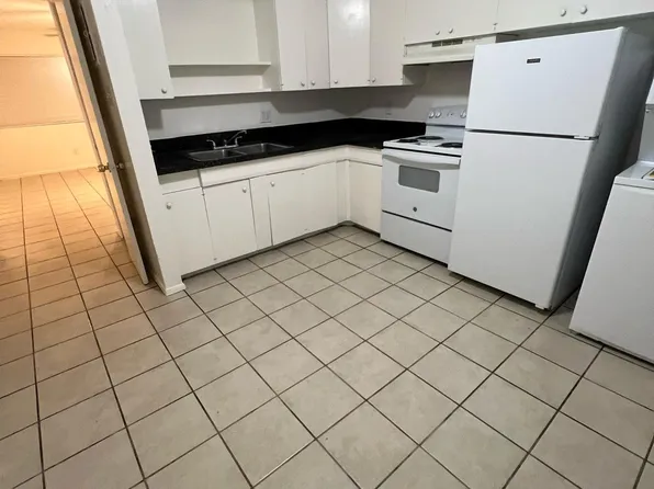 517 Palomas Dr SE, Albuquerque, NM