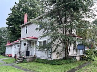 106 Gibson Ln, Edinboro, PA