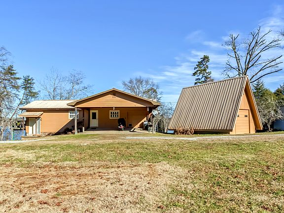 4th image of 123 Lakewood Dr