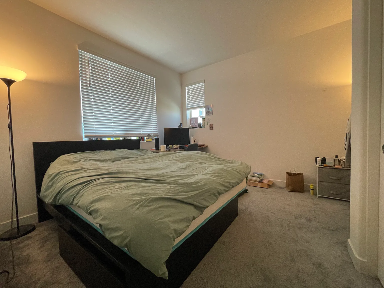 2109 Crescent Moon — Photo 4