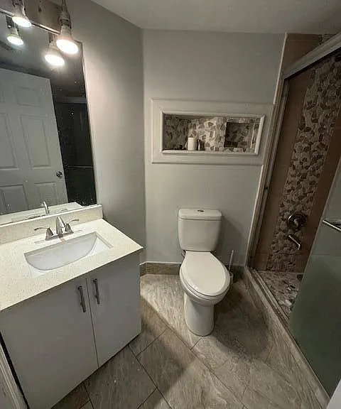 4167 N Haverhill Rd #1107 — Photo 6