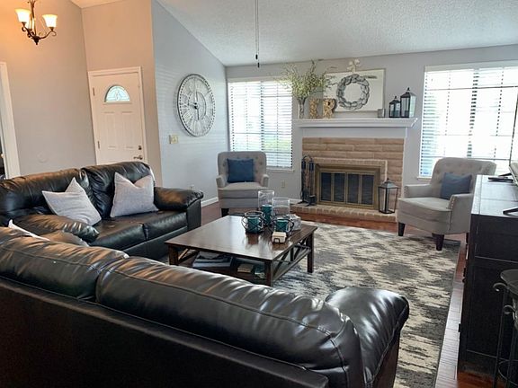 2nd image of 3111 Lemitar Way #8