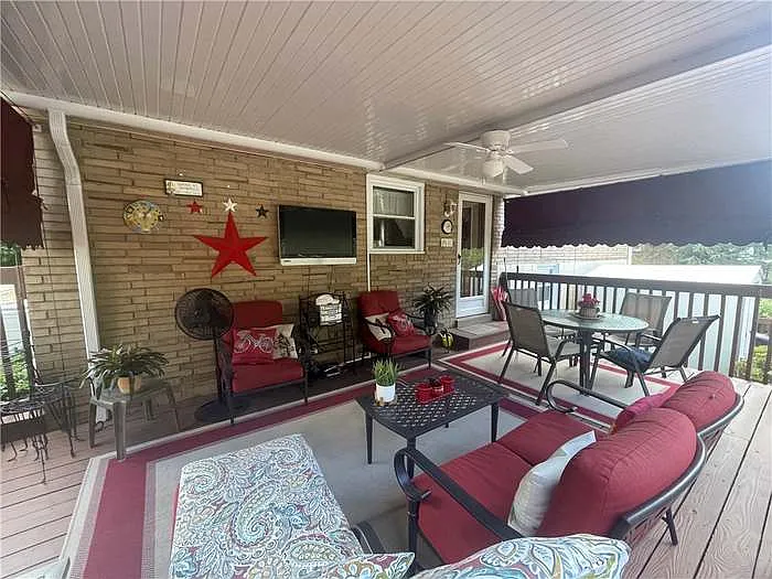 222 Rolling Dr — Photo 37