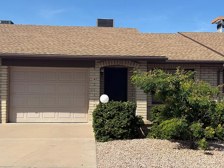 520 S Greenfield Rd #41 — Photo 4
