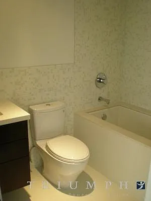 Rented by Triumph Property Group | media 7