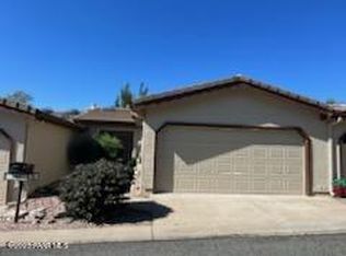 982 N Fairway Dr, Dewey, AZ 86327