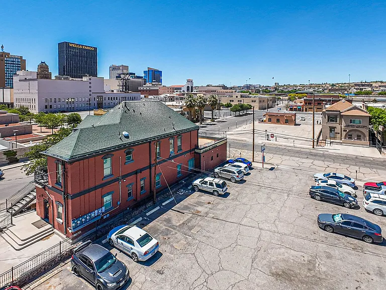 702 Myrtle Ave — Photo 19