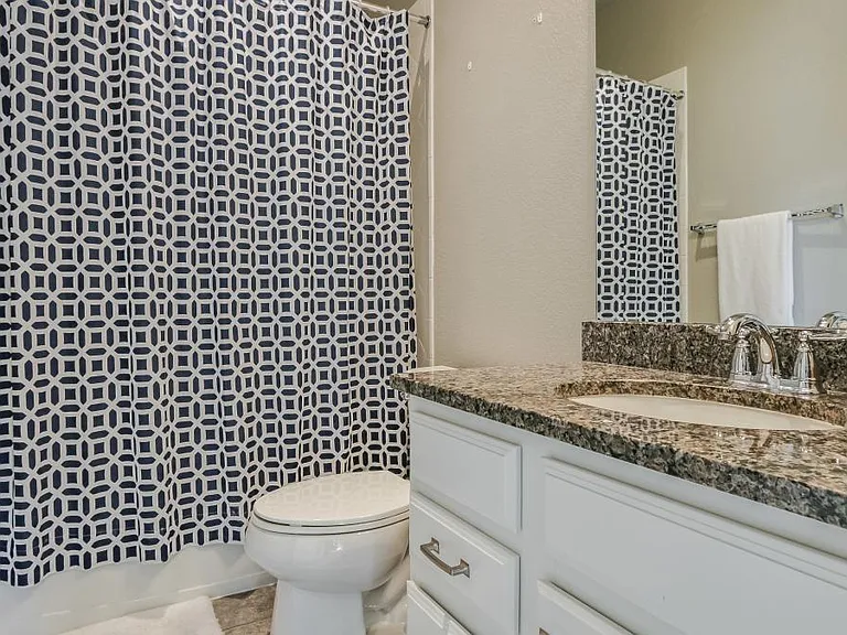 5070 Yosemite Ct #2 — Photo 19