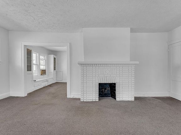 5th image of 3435 Desota Ave