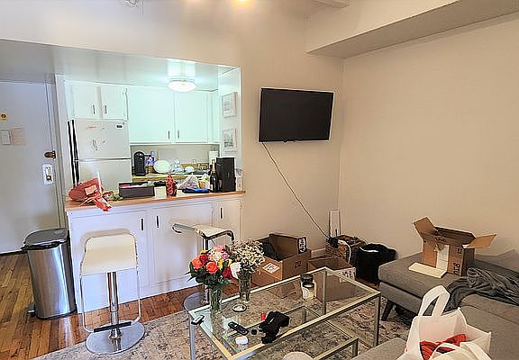 5th image of 160 Bleecker St #8J