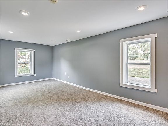 2nd image of 4027 Bushey Ave