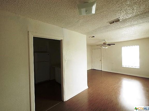 4th image of 1108 Gray Dr