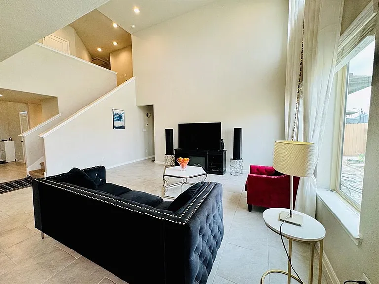 29618 Stanley Canyon Ln — Photo 10