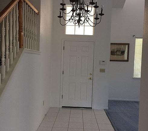 4th image of 4523 Sun West Dr