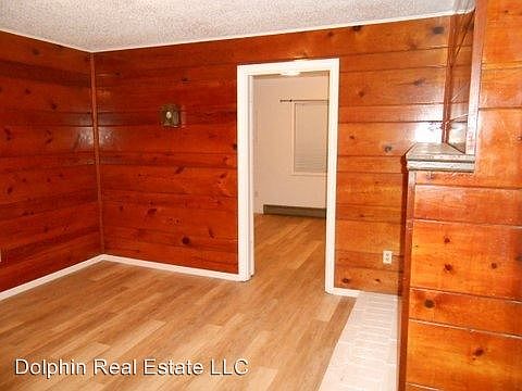 4th image of 1711 NE 18th Pl APT 1